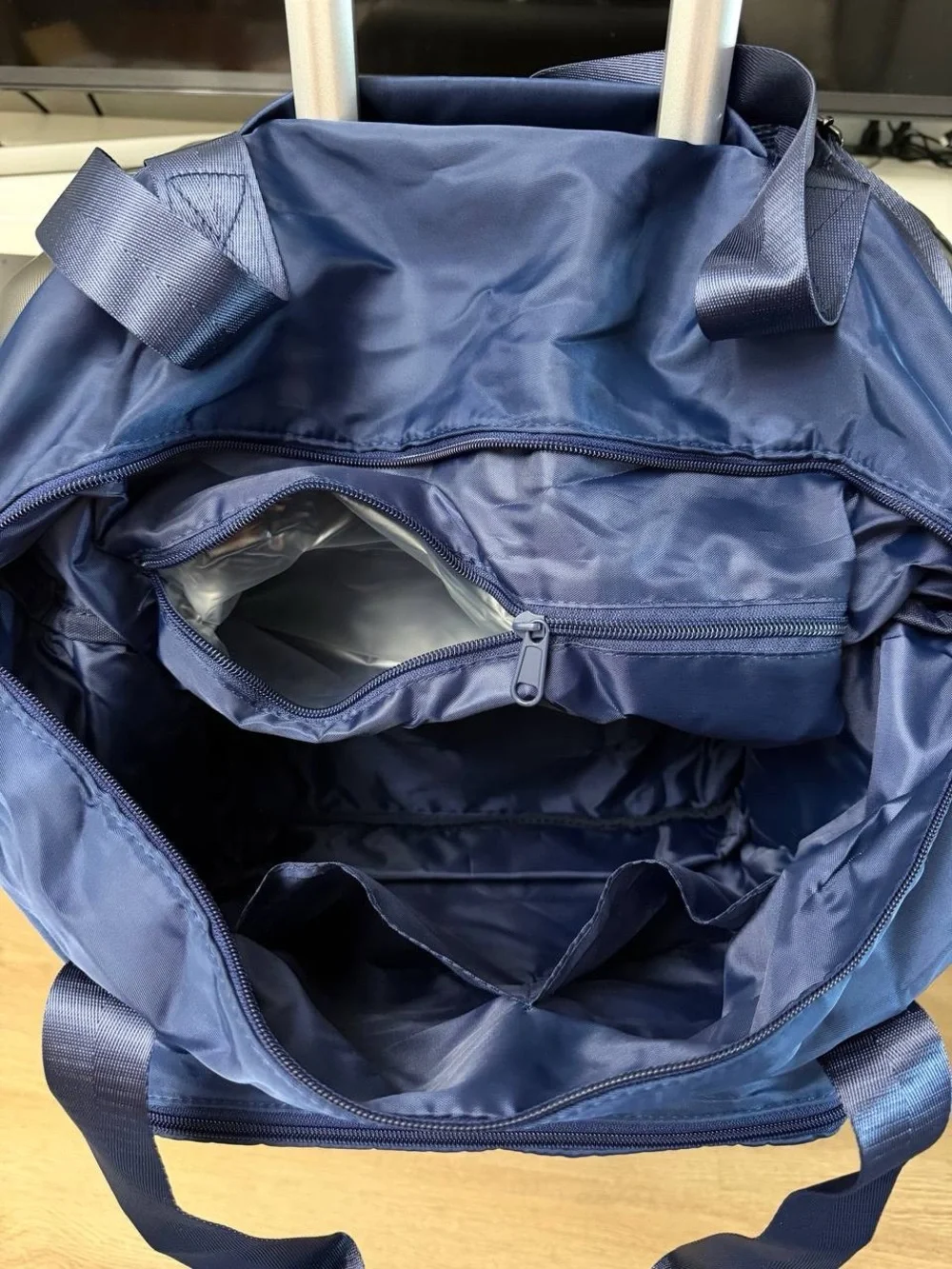 Navy Men's Travel Tote Bag